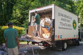 Best Estate Cleanout  in Leavittsburg, OH